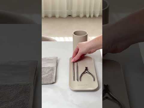 Glossify Tool Tray & Brush Holder Set