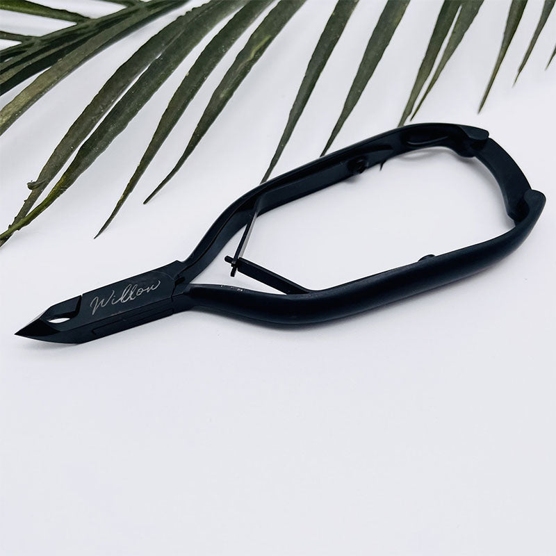 Willow Black Pro Nipper
