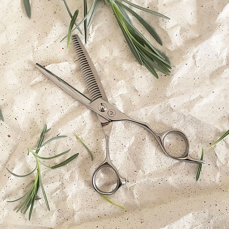 Leaf Pure Steel 6in Texturising Scissor 30 Teeth