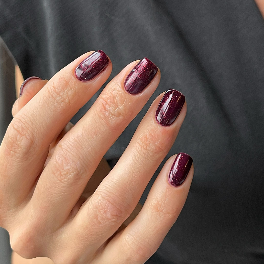 Glossify Red Velvet 15ml Hema Free Gel Polish