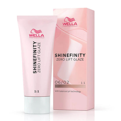 Wella Professionals Shinefinity Zero Lift Glaze Semi-Permanent HairColour - 06/02 Natural Dark Sage - 60ml