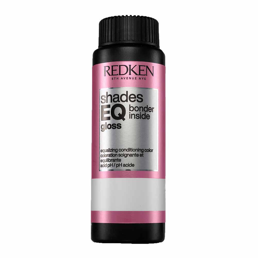 Redken Shades EQ Bonder Inside Demi-Permanent Hair Colour 05N Walnut 60ml