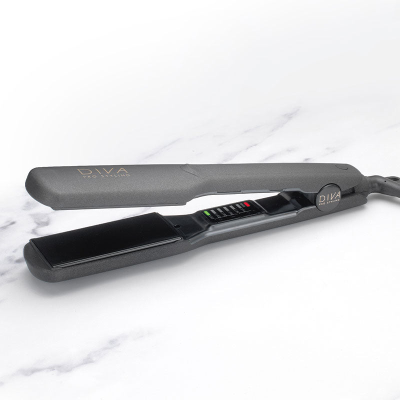 Diva Wide Digital Styler