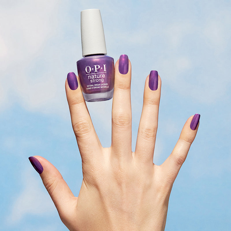 OPI Nature Strong Natural Vegan Nail Polish Achieve Grapeness 15ml