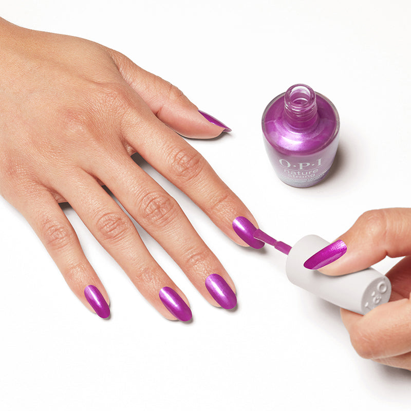 OPI Nature Strong Natural Vegan Nail Polish Thistle Make You Bloom 15ml