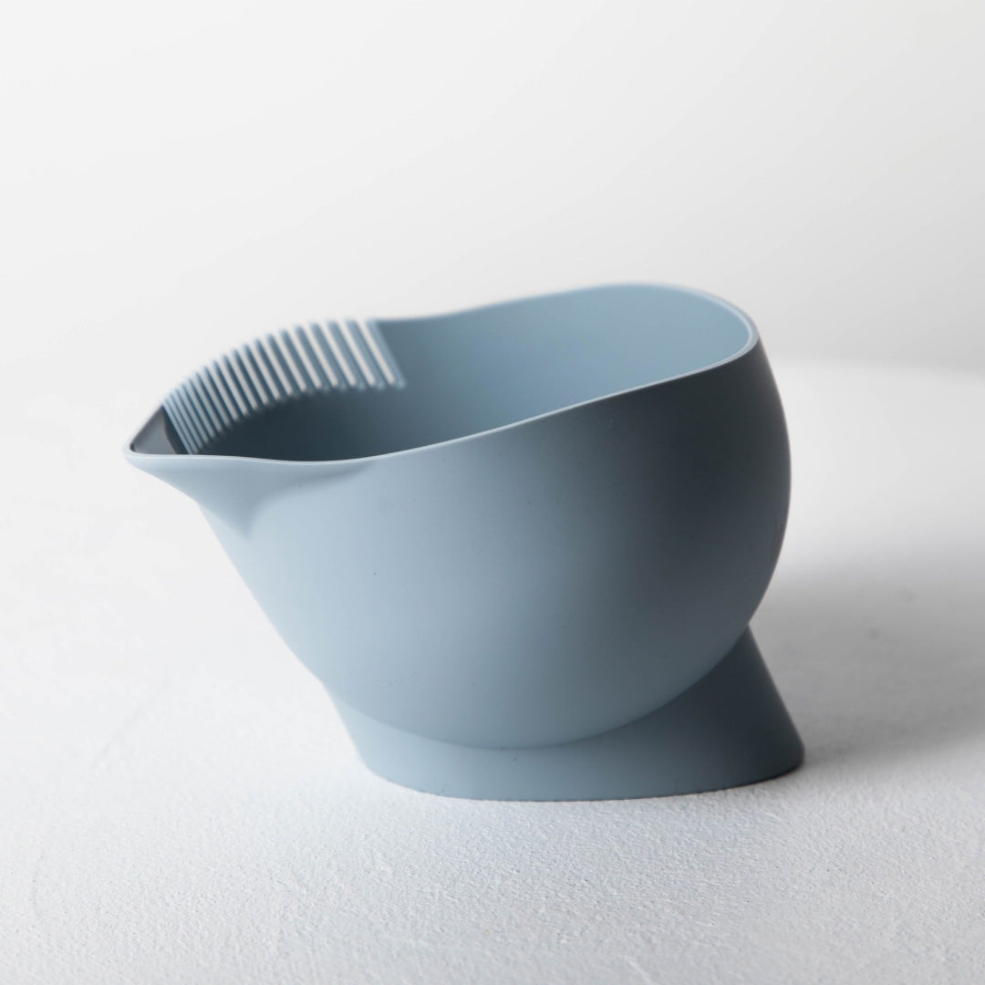 Hello Bleach Deep Tint Bowl With Teeth Sky