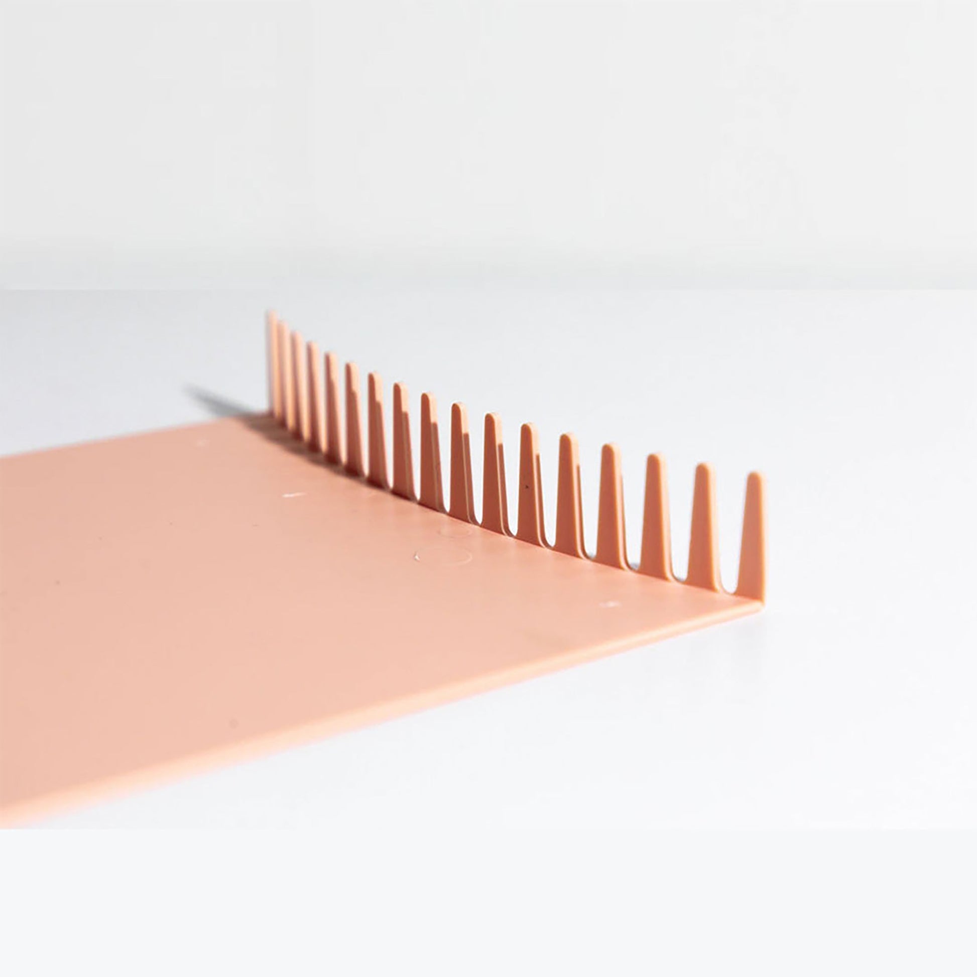Hello Bleach Balayage Board With Teeth Coral