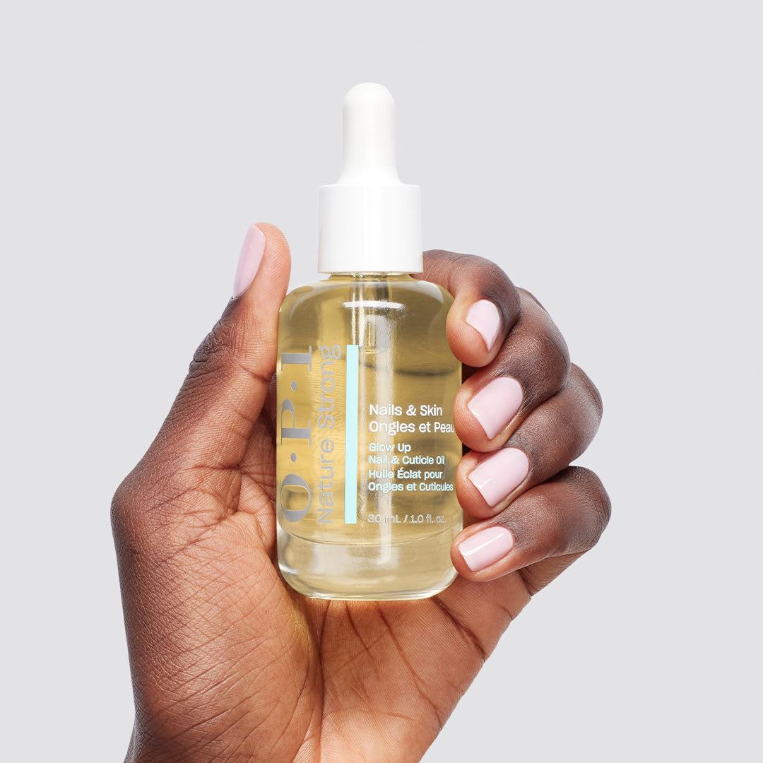 OPI Nature Strong Skincare Glow Up Nail & Cuticle Oil 30ml