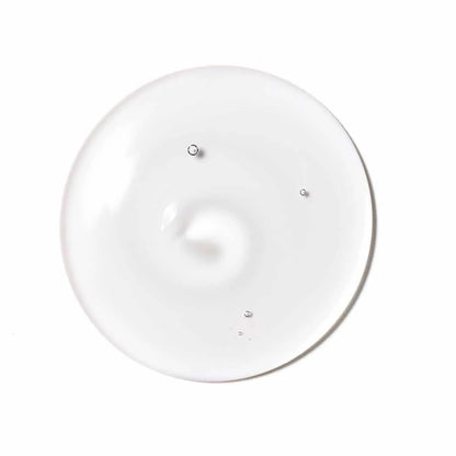 Wella Professionals Invigo Sun Shampoo 300ml Product Consistency Swatch On A White Background