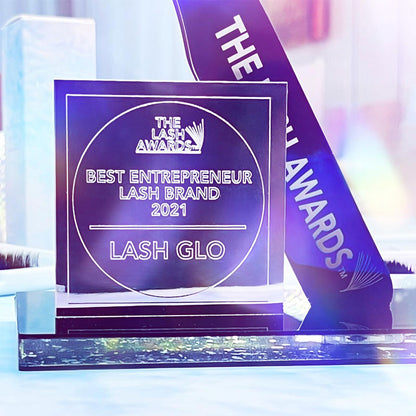 The Glo Co Mega Glo II Russian Volume Tweezer